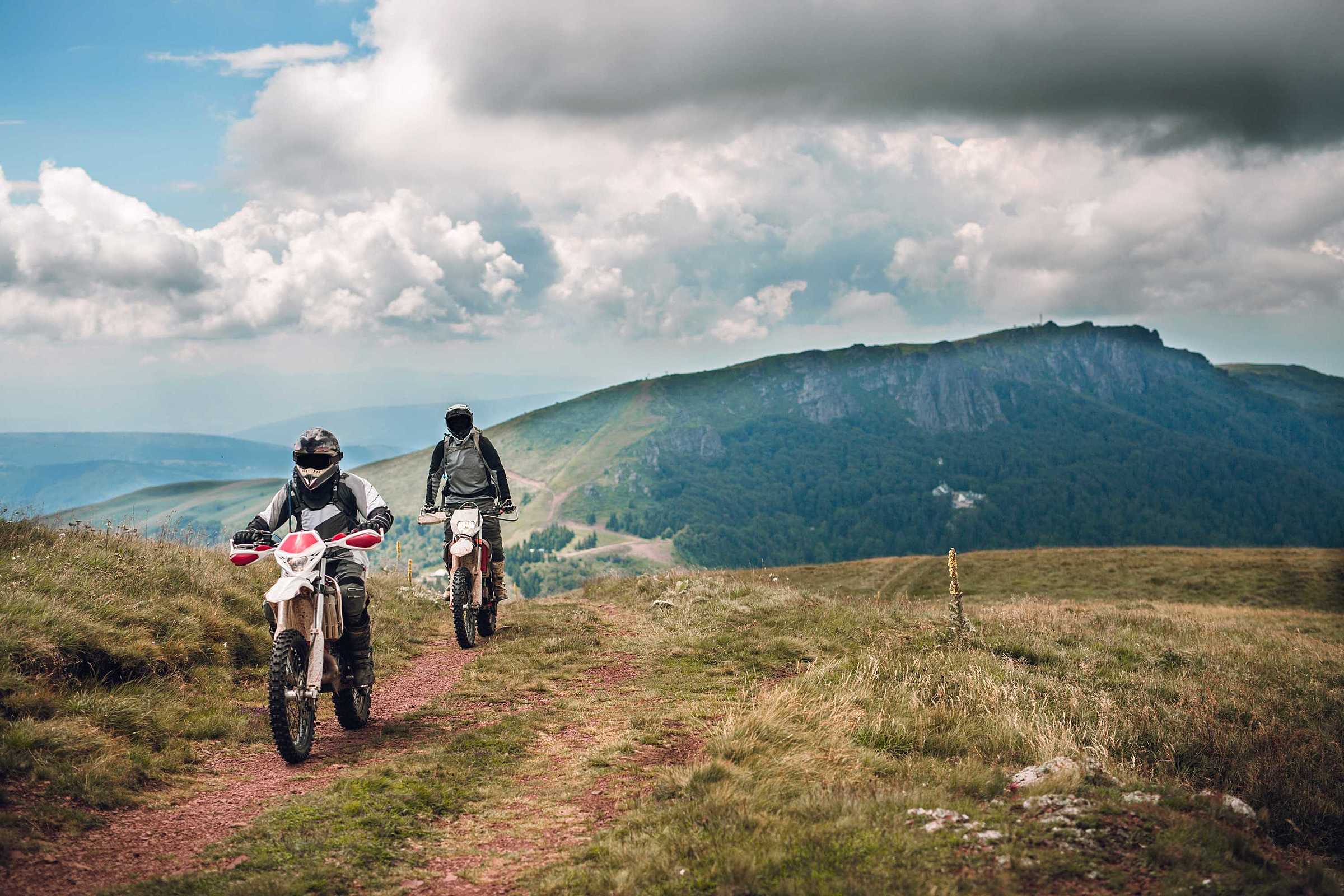 O que analisar na hora de escolher uma moto para trilha
