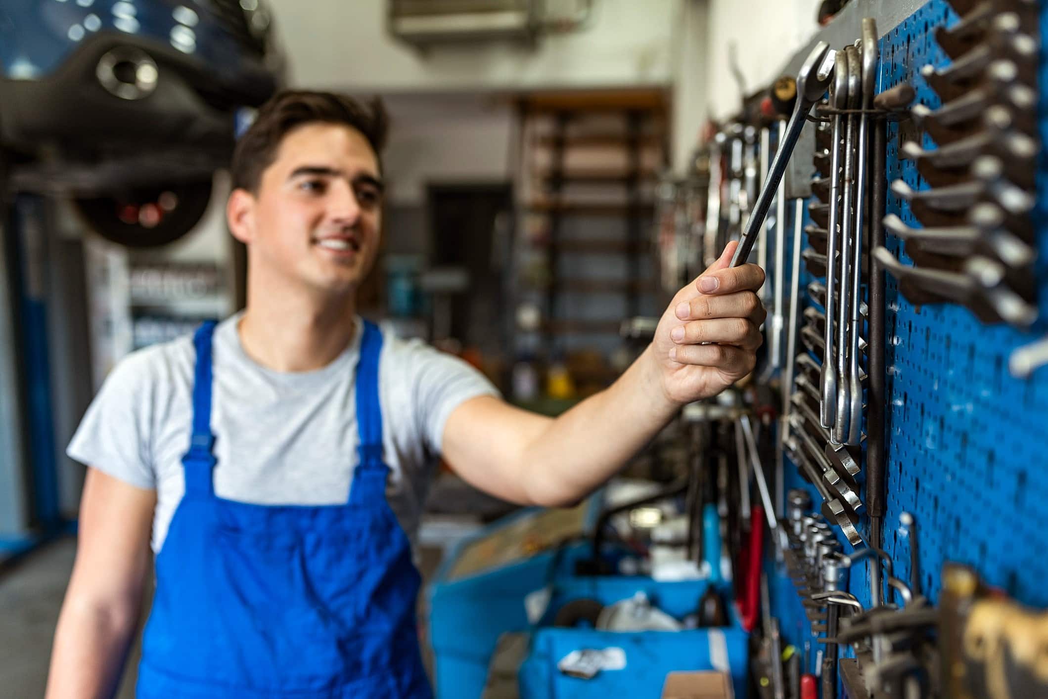 Descubra o que não pode faltar na sua bancada de ferramentas
