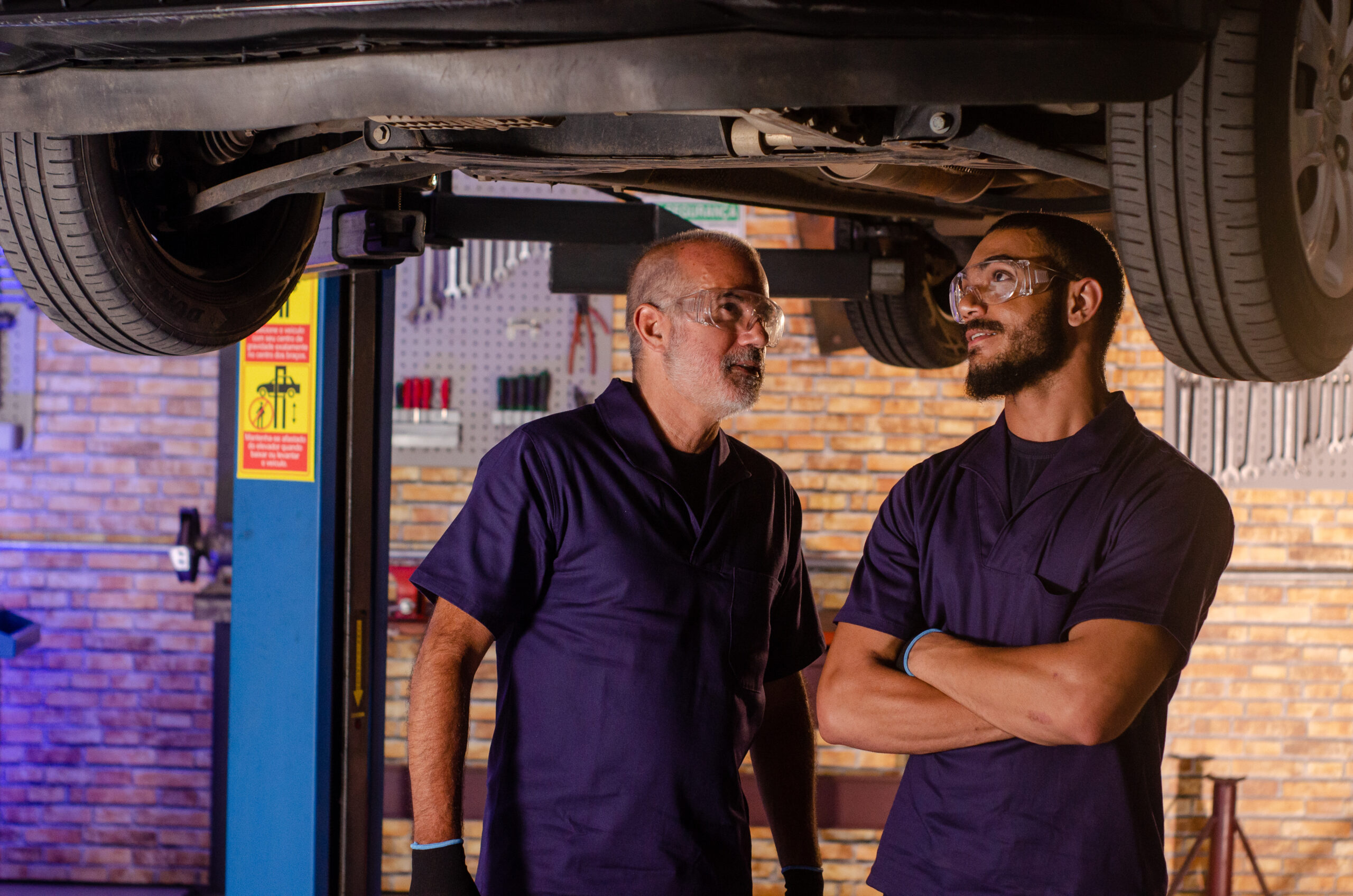 Revisão de suspensão: quais itens checar?