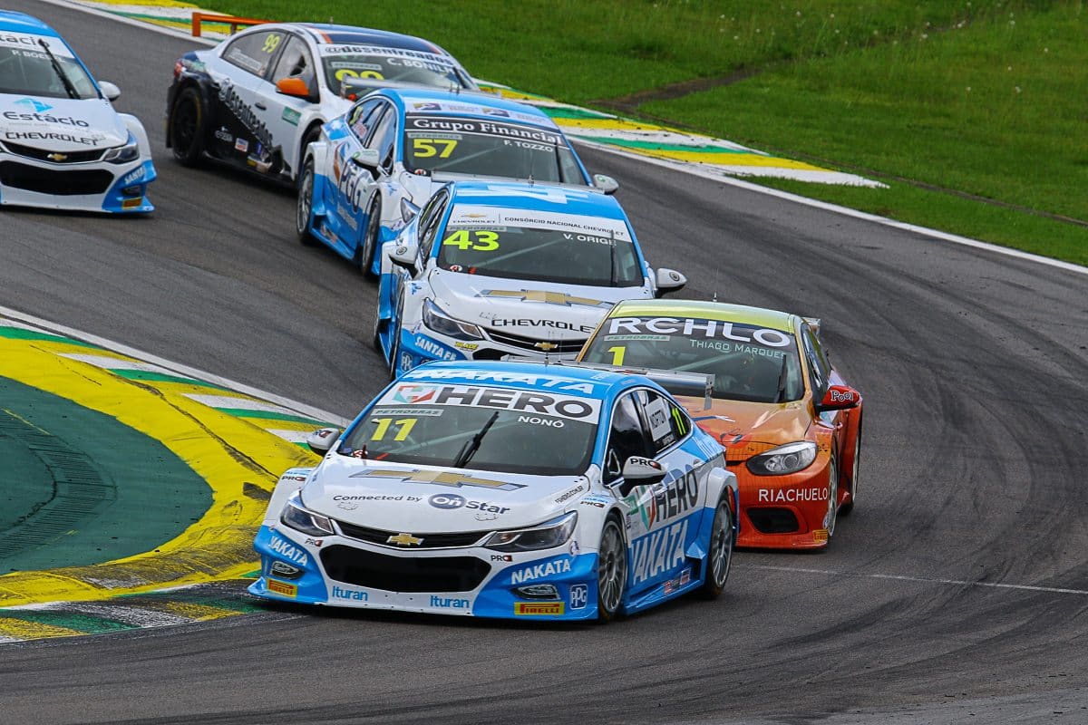 CARROS DE CORRIDA PRA ANDAR NA RUA! 