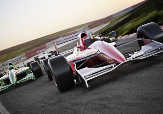 Diferença entre carros de competição e os normais