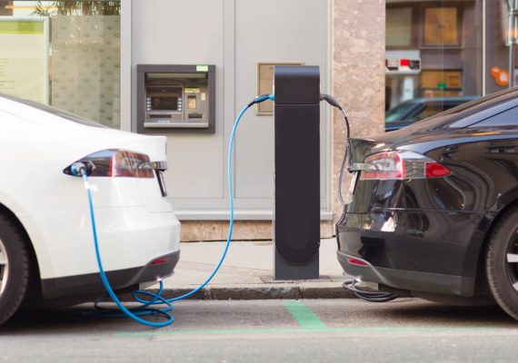 carros híbridos e elétricos